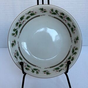 Royal Limited Holly Holiday Bowl Christmas Holly Berry Gold Rim‎ Made in Japan